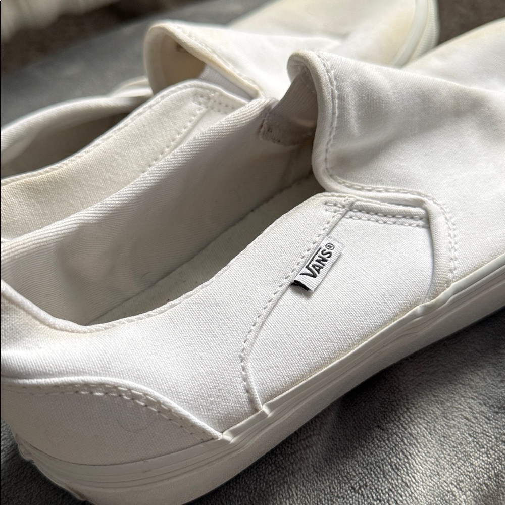 Vans Classic White cavas Slip-On Sneakers women’s size 10 - Picture 4 of 7